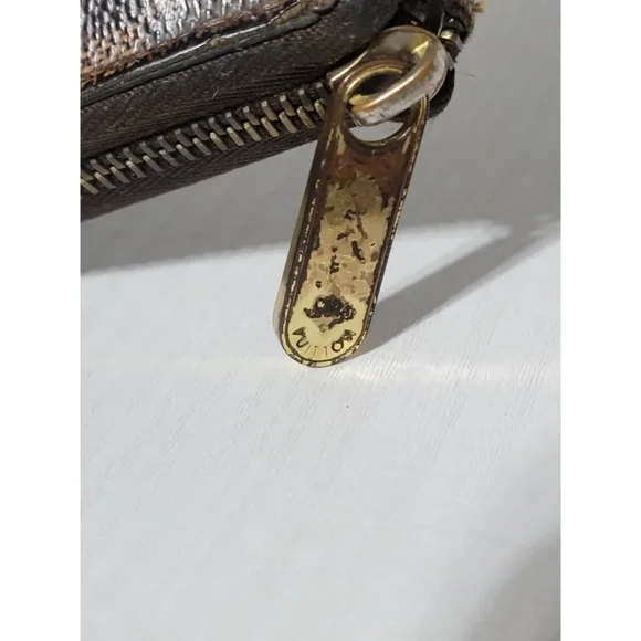 Authentic Louis Vuitton Damier Ebene Canvas Zippy Wallet Brown - Picture 7 of 16